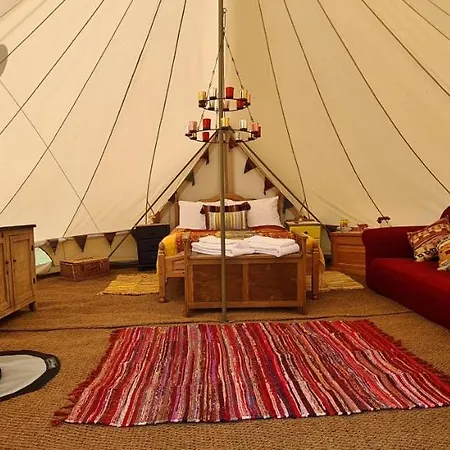 Park Farm Holidays Glamping Lyndhurst Exterior photo