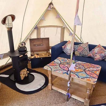 Park Farm Holidays Glamping Lyndhurst Exterior photo