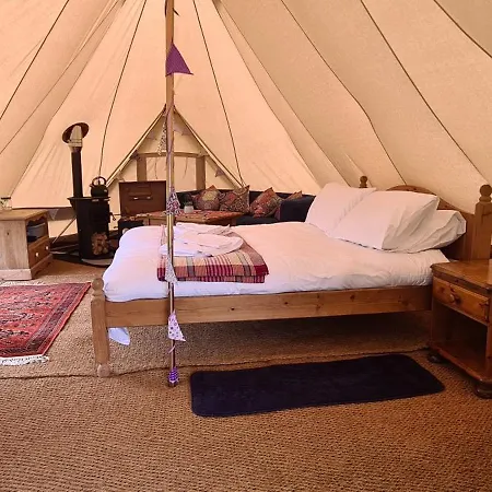 Park Farm Holidays Glamping Lyndhurst Exterior photo